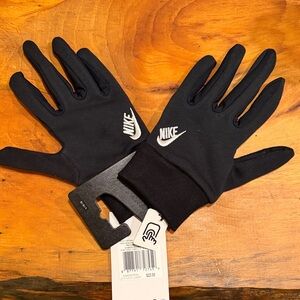 Nike Black Thermal Gloves